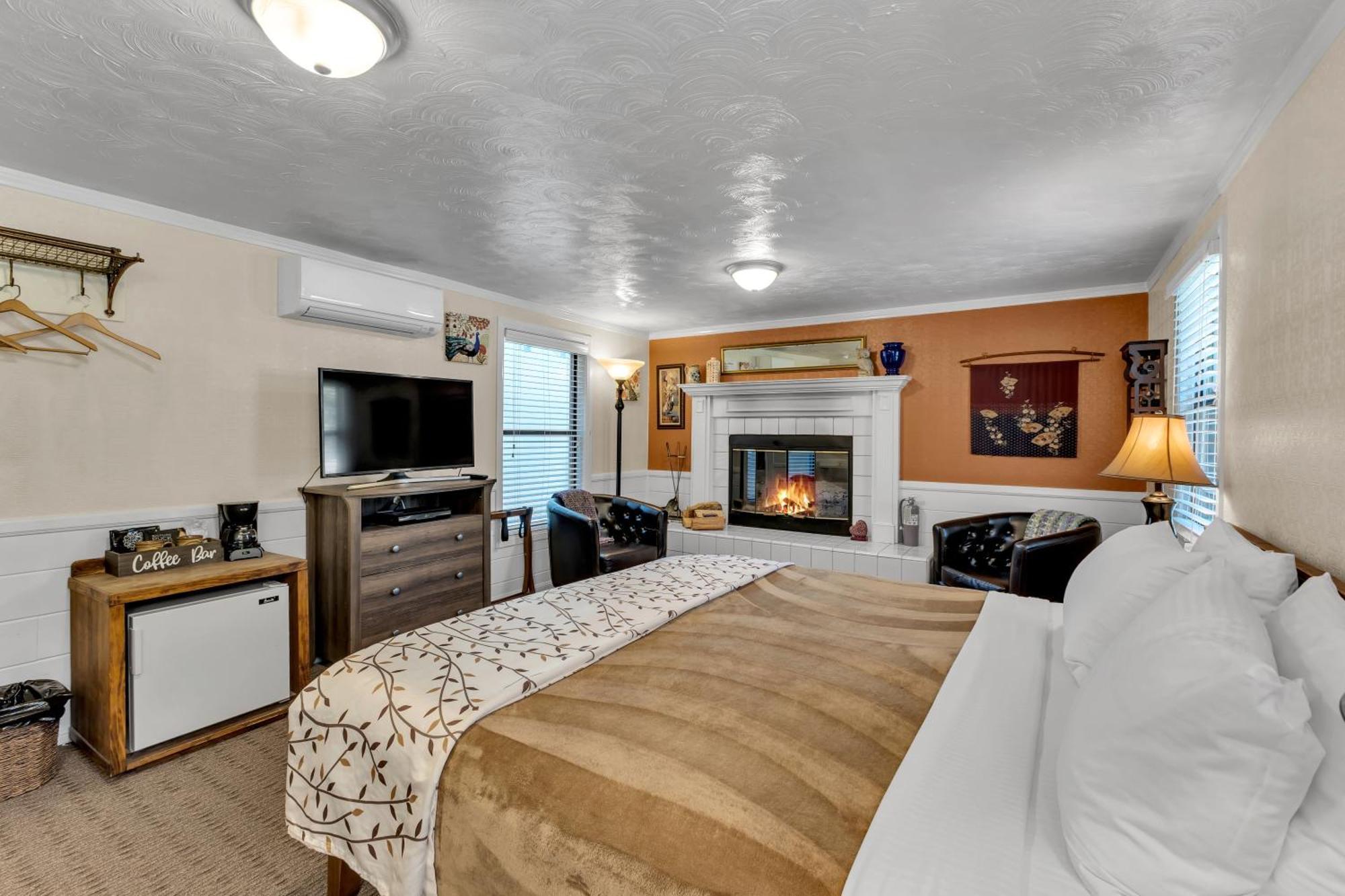 Idyllwild Inn